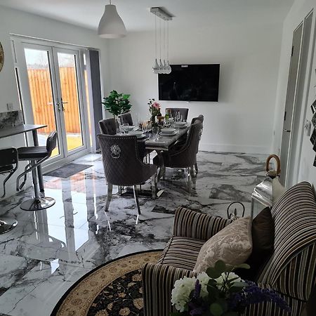 Sav 5 Bed Luxury Detached House In Leicester Humberstone Exteriér fotografie