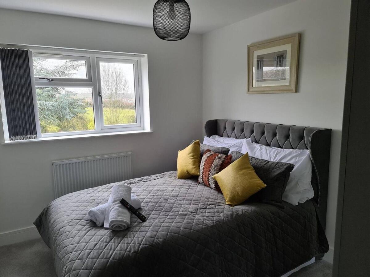 Sav 5 Bed Luxury Detached House In Leicester Humberstone Pokoj fotografie